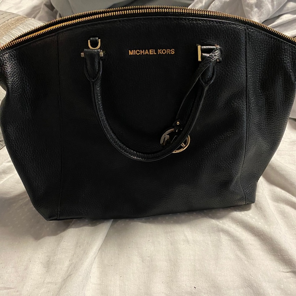 Michael Kors Crossbody